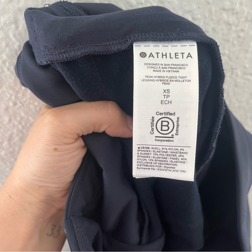 Athleta Peak Hybrid Fleece Tight Navy Size XS - Picture 14 of 16